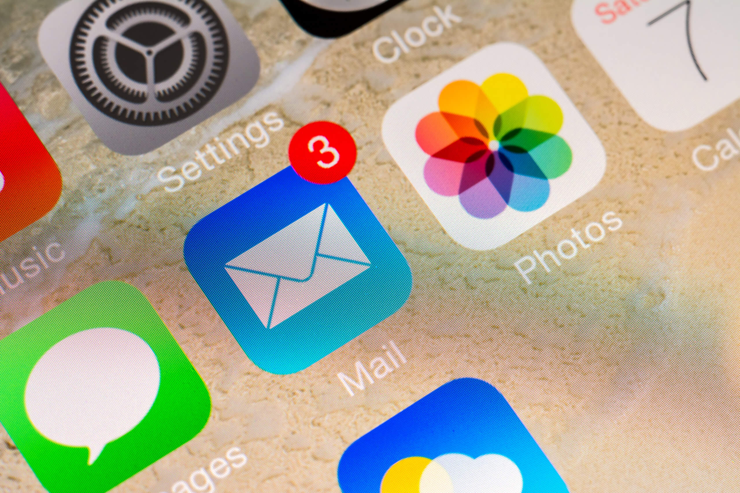 What Apple’s iOS 15 Update Will Mean For Email Marketing (And What To Do About It)